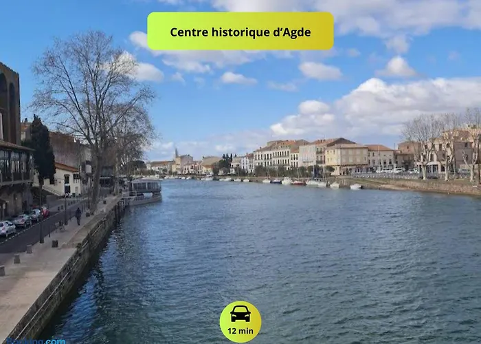 Idéal Couple&Famille, Pied dans l'eau - Vue Mer - Quartier Calme - Wi- Fi Haut Débit - Parking Gratuit - Climatisation - Netflix - Animeaux Acceptés - Prés du Port - Cap d'Agde