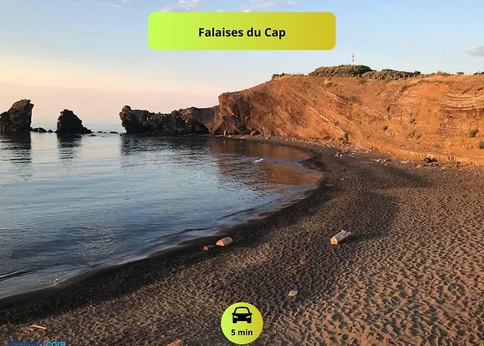 Idéal Couple&Famille, Pied dans l'eau - Vue Mer - Quartier Calme - Wi- Fi Haut Débit - Parking Gratuit - Climatisation - Netflix - Animeaux Acceptés - Prés du Port - Cap d'Agde Appartamento