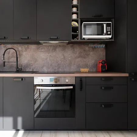 Apartment Ideal Couple & Famille, Pied Dans L'eau - Vue - Quartier Calme - Wi- Fi Debit - Parking Gratuit - Climatisation - Netflix - Animeaux Acceptes - Pres Du Port - Cap D'agde *