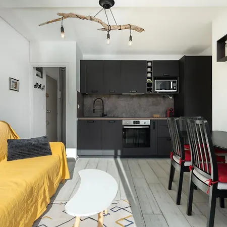 公寓 Ideal Couple & Famille,Vue Mer - Quartier Calme Parking Gratuit - Climatisation - Animaux Acceptes