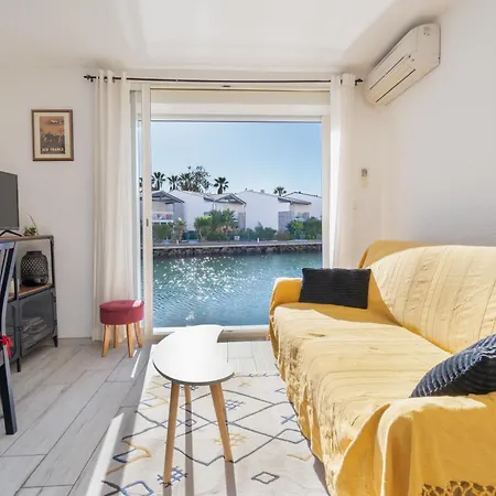 Ideal Couple & Famille,Vue Mer - Quartier Calme Parking Gratuit - Climatisation - Animaux Acceptes 公寓 *