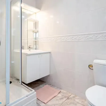 Apartament Ideal Couple & Famille,Vue Mer - Quartier Calme Parking Gratuit - Climatisation - Animaux Acceptes *