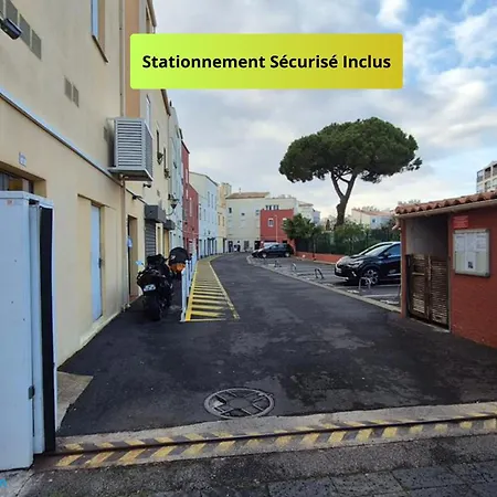 Apartament Ideal Couple & Famille,Vue Mer - Quartier Calme Parking Gratuit - Climatisation - Animaux Acceptes *