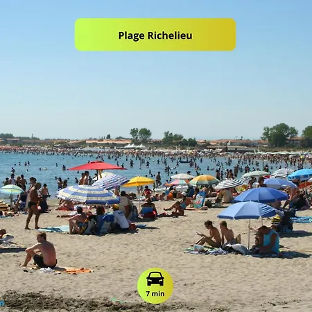 Ideal Couple & Famille,Vue Mer - Quartier Calme Parking Gratuit - Climatisation - Animaux Acceptes *